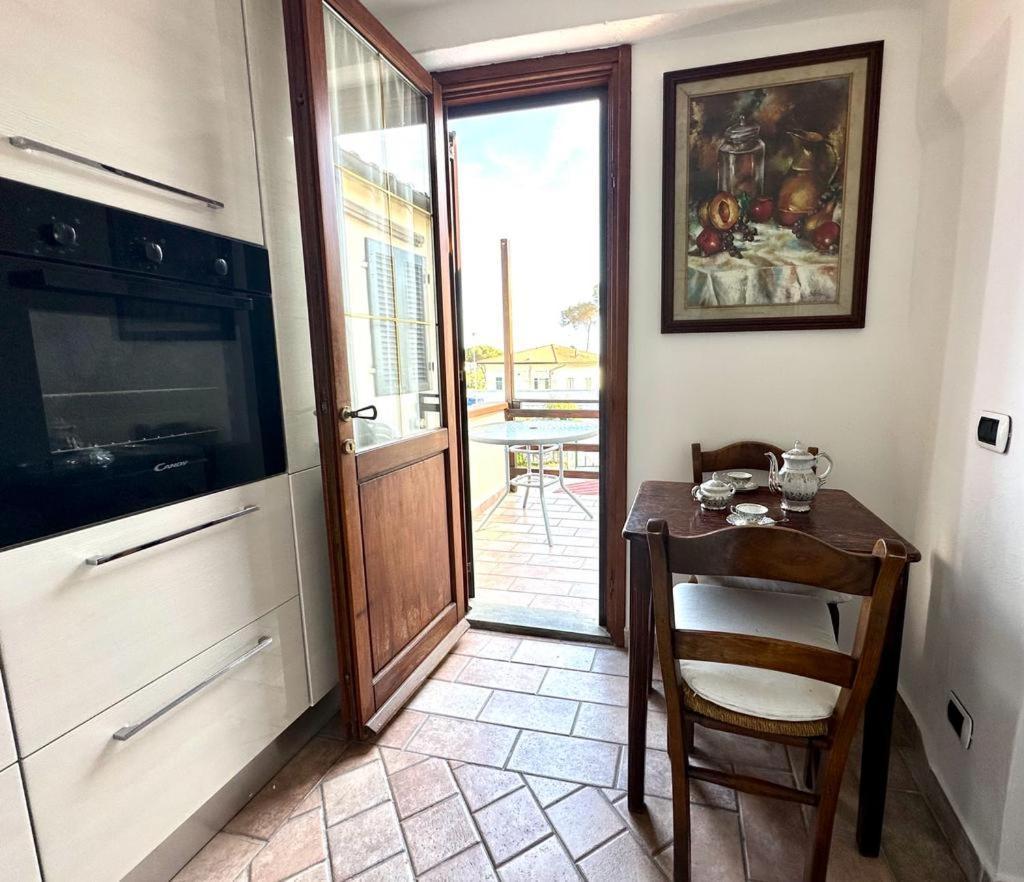 Casa Danila Apartment Quercianella Luaran gambar