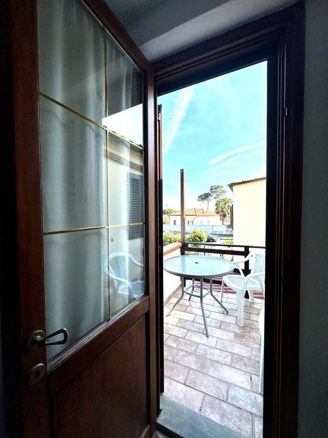 Casa Danila Apartment Quercianella Luaran gambar