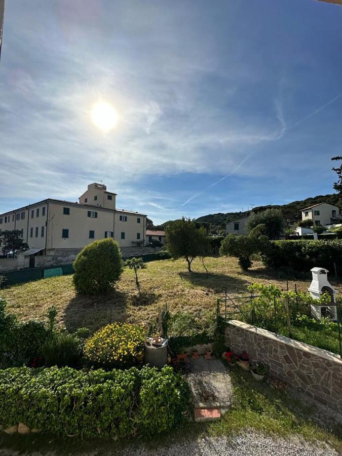 Casa Danila Apartment Quercianella Luaran gambar